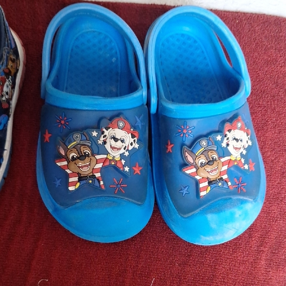 Paw Patrol Kids Navy and Light Blue Sandals and Clogs - Picture 3 of 9